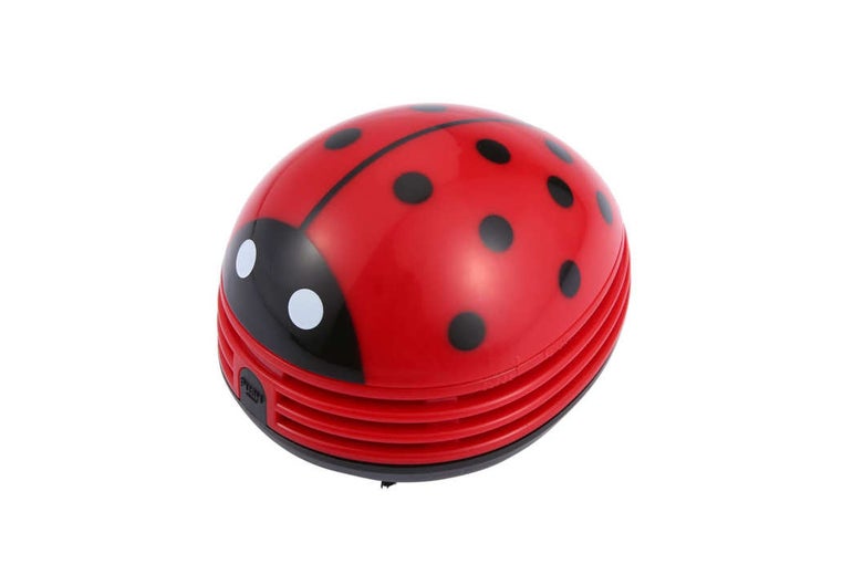 niceeshop ladybug-shaped vacuum.